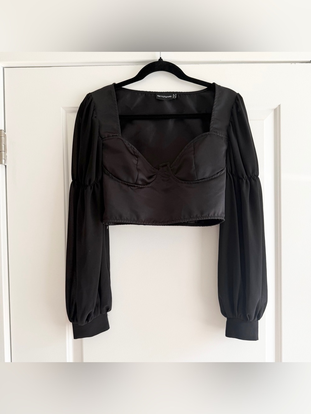 PrettyLittleThing Black Long Sleeve Corset Style Crop Top